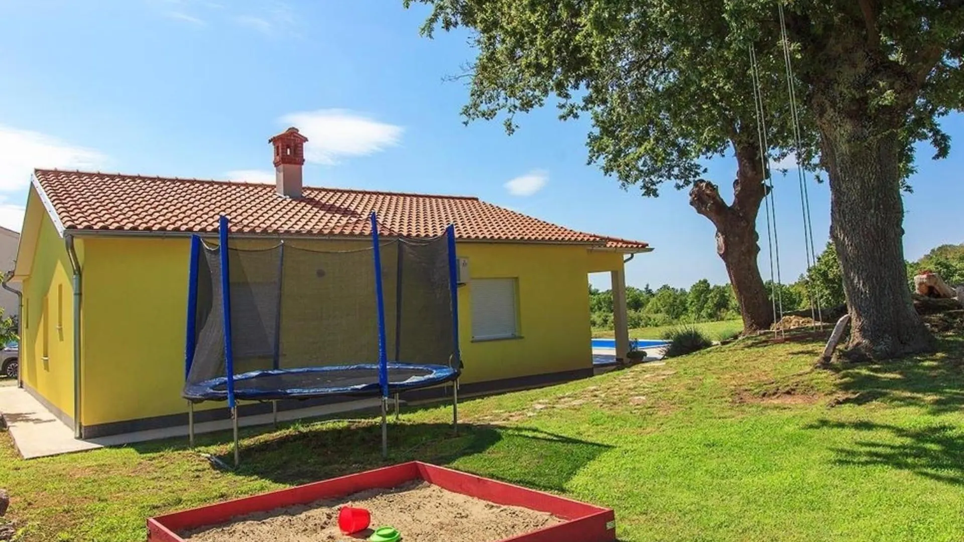Ferienhaus Mit Privatpool Fuer 6 Personen Ca 100 Qm In Divsici, Istrien Suedkueste Von Istrien Marcana Хорватия